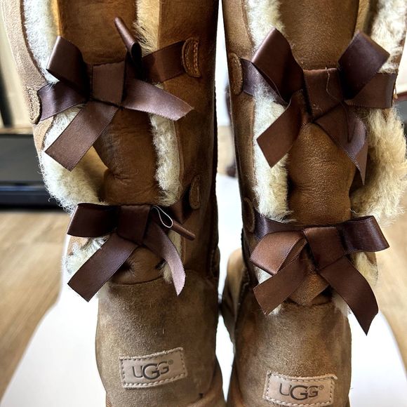 UGG Womens Bailey Bow Tall II Boot Size 10 Chestnut Tan 1016434 Winter - Picture 4 of 16